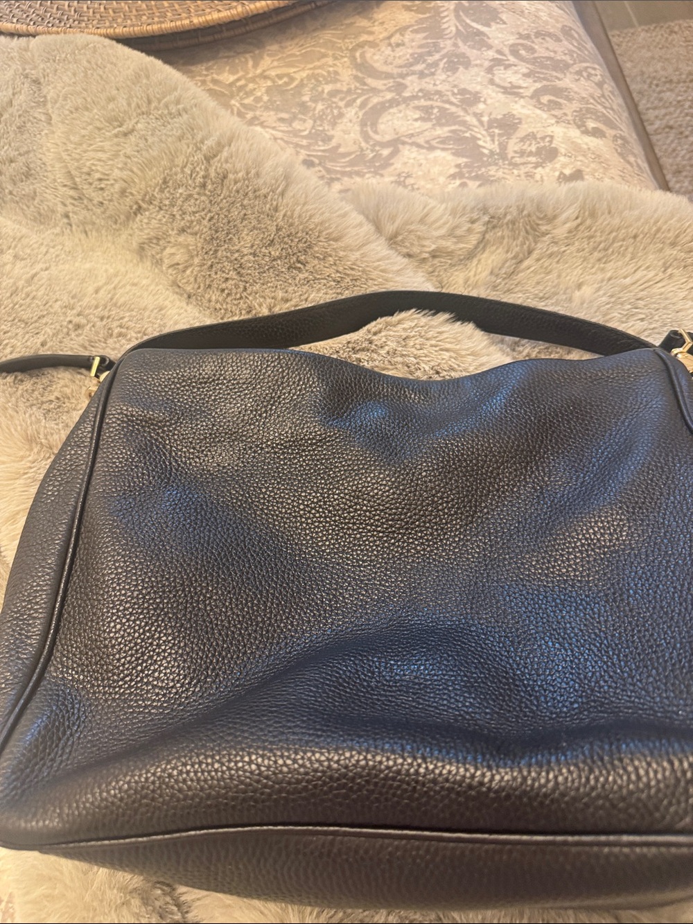 Kate Spade Chester Street Michaela Leather Hobo..PRISTINE CONDITION - Picture 8 of 10
